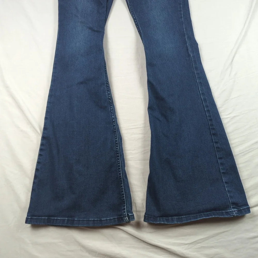 Free People Jeans‎ Womens 29 Blue Flare Stretch Dark Wash Hippie Boho